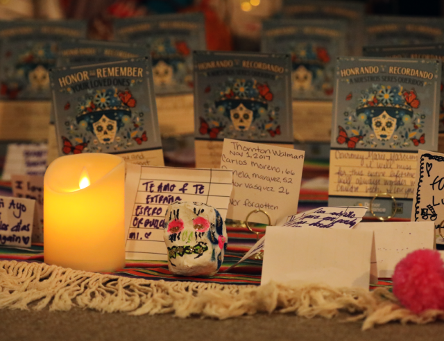 A candle and cards